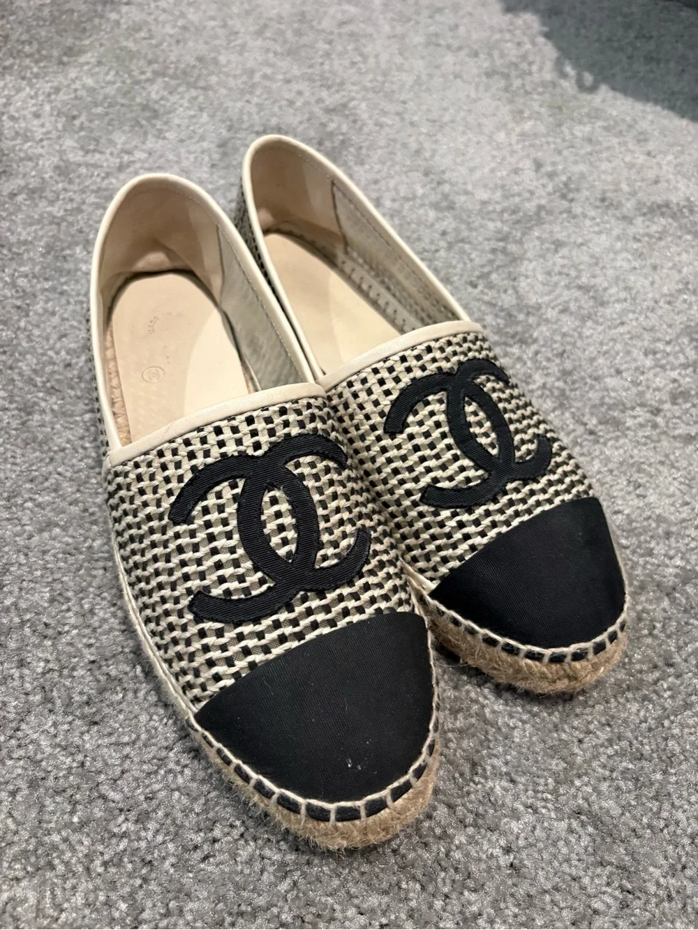 CHANEL Black and Natural Woven Espadrille Flats